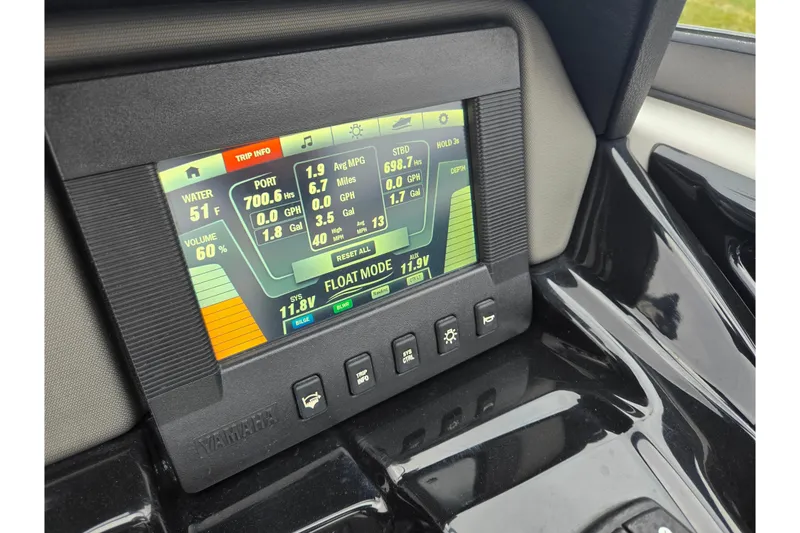 Slide: The Image of Yamaha Boats 2017 212 Limited S dashboard display showing trip information and system status. - 17