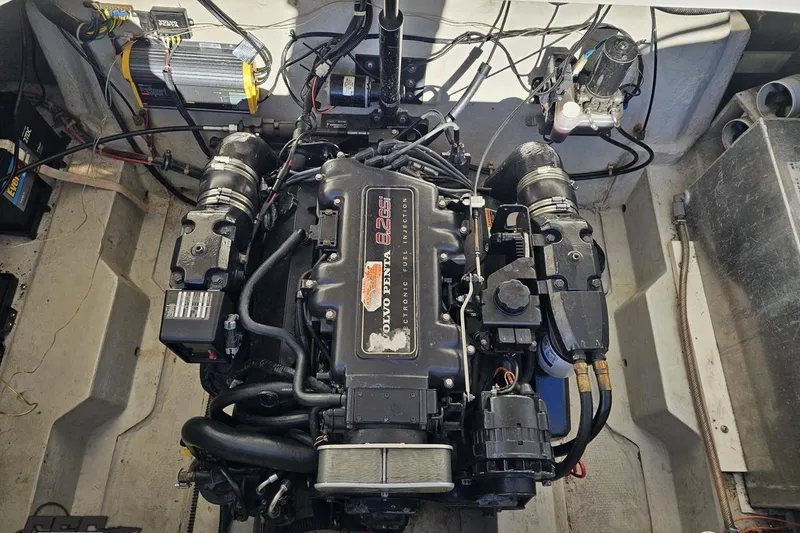 Slide: The Image of Engine compartment of a 2000 Cobalt 293 with Volvo Penta 8.2 GSi engine. - 112