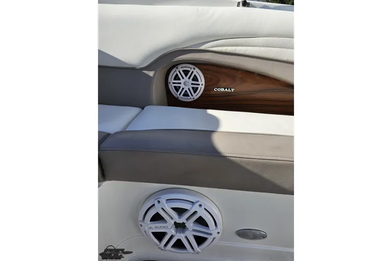 Slide: The Image of Cobalt 293 boat interior with JL Audio speakers, 2000 model. - 46