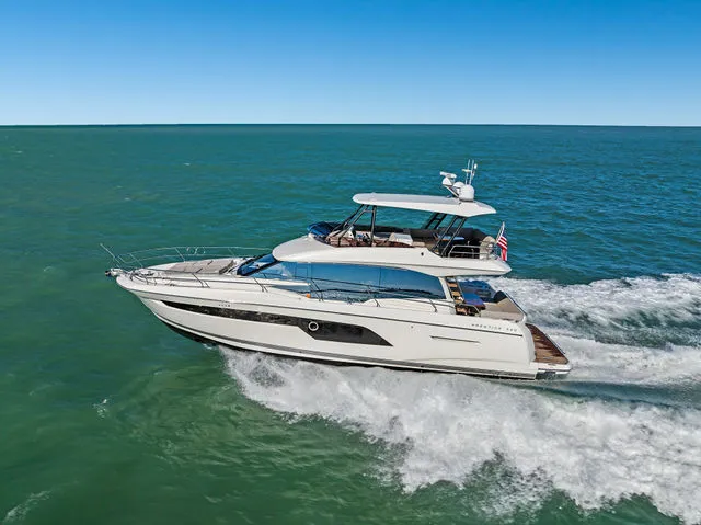 Slide: The Image of Prestige 520 FLYBRIDGE 2022 - 26