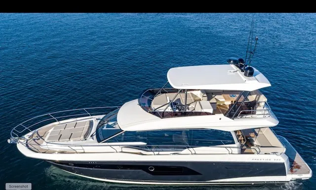 Slide: The Image of Prestige 520 FLYBRIDGE 2022 - 4