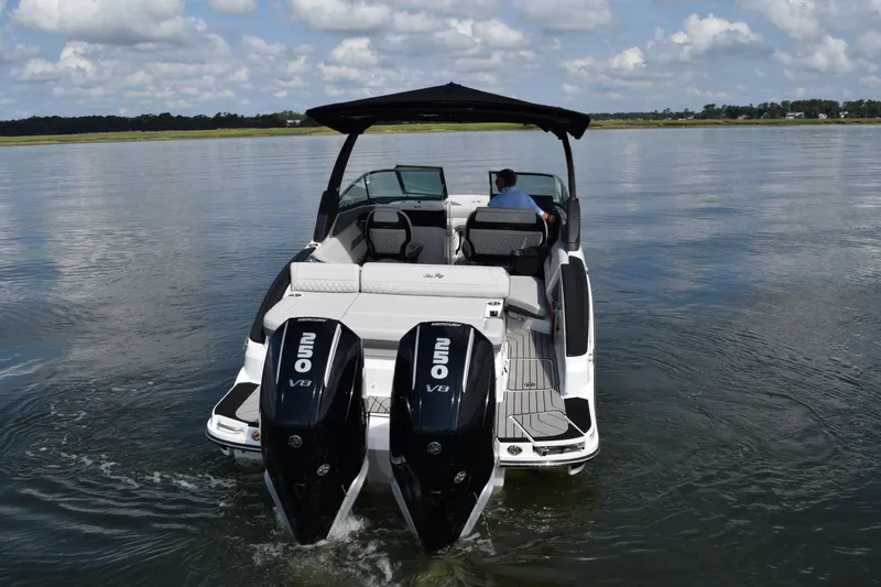 Slide: The Image of Sea Ray SLX 280 Outboard 2026 - 3