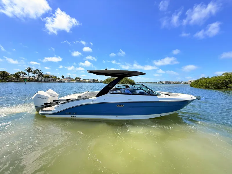 Slide: The Image of Sea Ray SLX 280 Outboard 2026 - 0