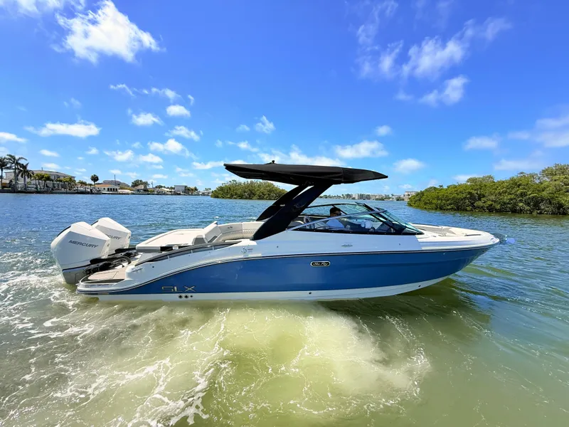 Slide: The Image of Sea Ray SLX 280 Outboard 2026 - 1
