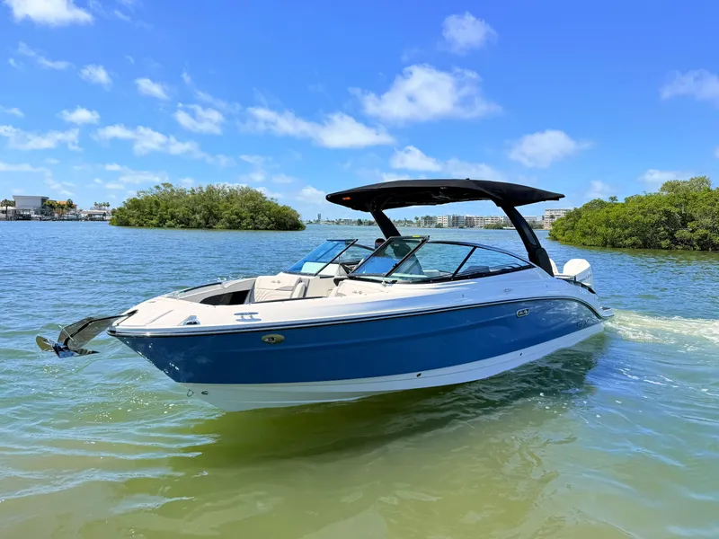Slide: The Image of Sea Ray SLX 280 Outboard 2026 - 14