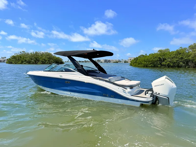 Slide: The Image of Sea Ray SLX 280 Outboard 2026 - 9