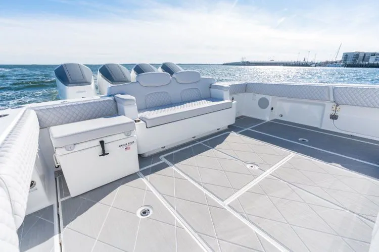 Slide: The Image of 2026 Hcb 48 Campeon - Image 14 - 14