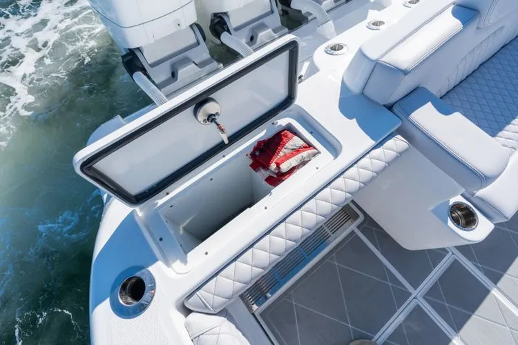 Slide: The Image of 2026 Hcb 48 Campeon - Image 19 - 19