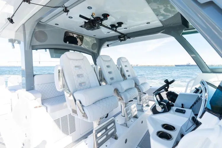 Slide: The Image of 2026 Hcb 48 Campeon - Image 35 - 35