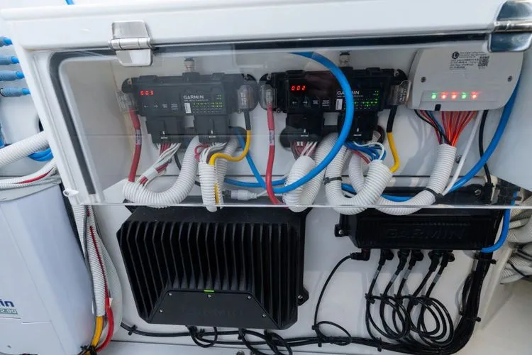 Slide: The Image of 2026 Hcb 48 Campeon - Image 64 - 64