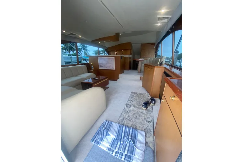 Slide: The Image of Luxurious interior of a 2002 Ocean Yacht Super Sport with elegant furnishings. - 5