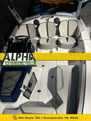 Slide: The Image of Scarab 165 SE 2026 - 5