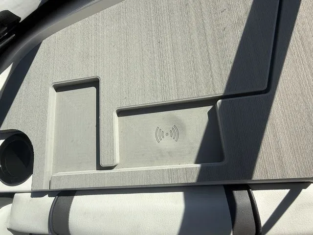 Slide: The Image of Yamaha AR220 2023 - 15