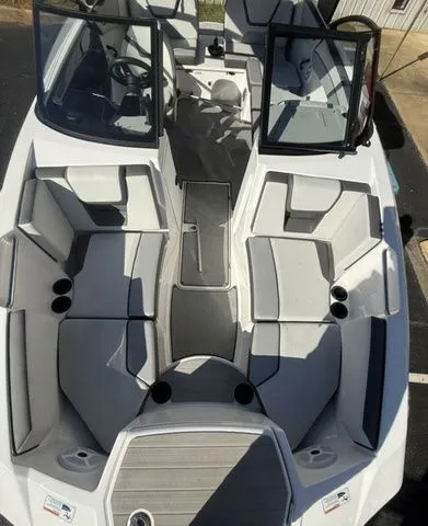 Slide: The Image of Yamaha AR220 2023 - 4