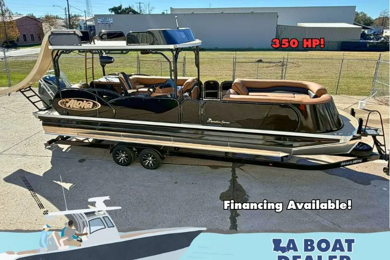 The Image of Aloha Paradise 300 Sundeck 2026 boat with 350 HP engine, financing available. - 0