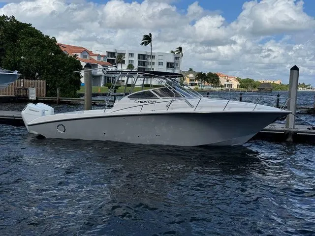 Slide: The Image of Fountain 33 Sportfish Cruiser 2007 - 22