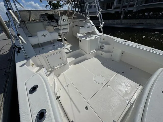 Slide: The Image of Fountain 33 Sportfish Cruiser 2007 - 9