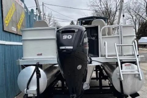 Slide: The Image of 2019 Bennington S 20 SFNP pontoon boat with Mercury 90 outboard motor. - 4