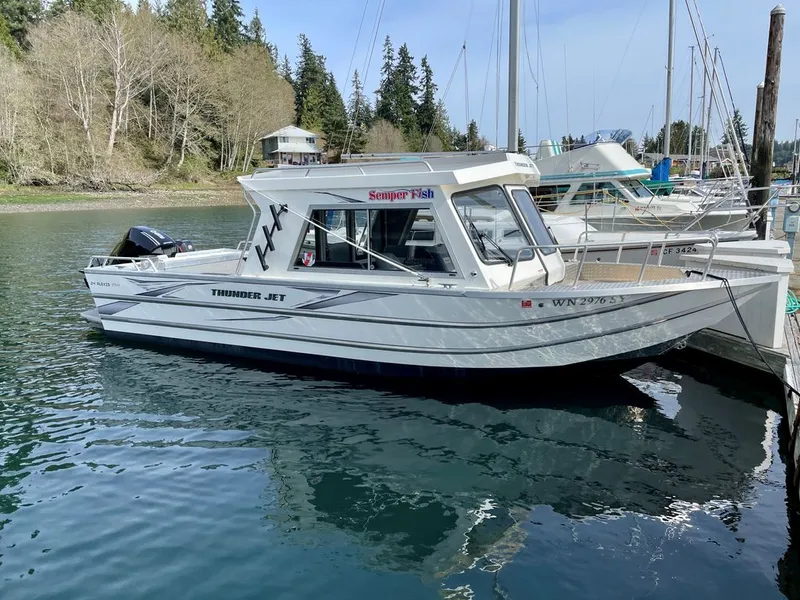 The Image of Thunder Jet 24 Alexis Pro 2021 - 0