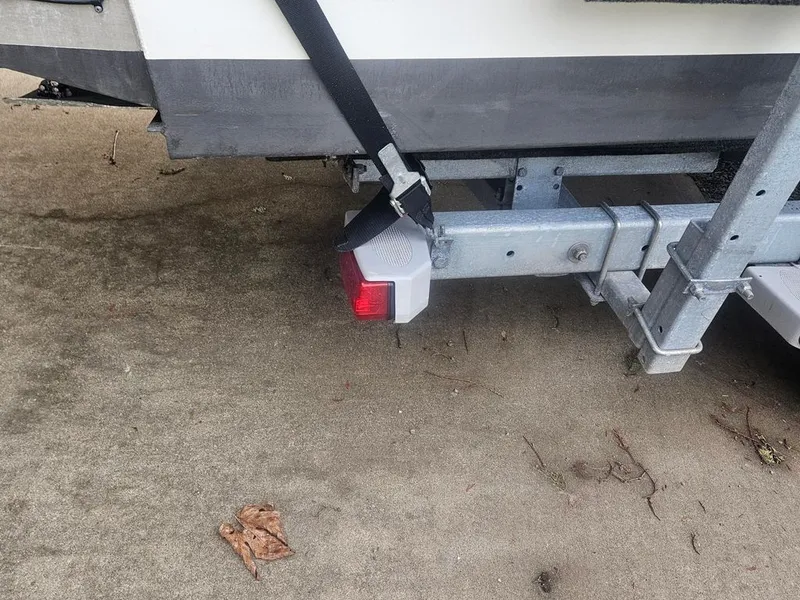 Slide: The Image of Thunder Jet 24 Alexis Pro 2021 - 17