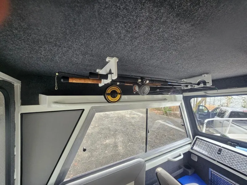 Slide: The Image of Thunder Jet 24 Alexis Pro 2021 - 8