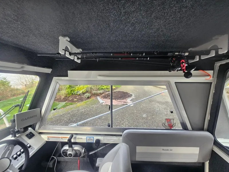 Slide: The Image of Thunder Jet 24 Alexis Pro 2021 - 9