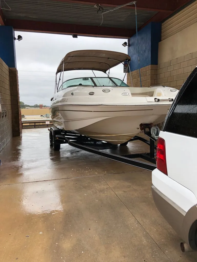 Slide: The Image of Chaparral 236 Sunesta 2004 - 23