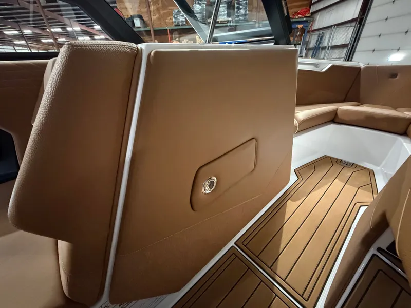 Slide: The Image of Nautique Super Air Nautique S21 2026 - 52