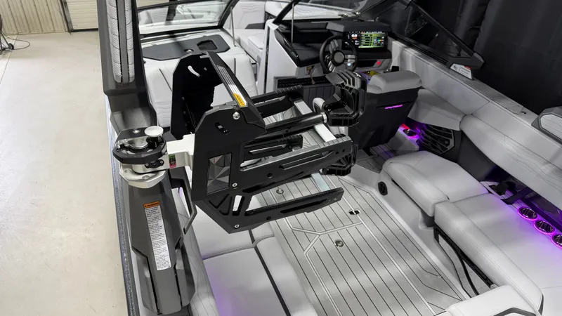 Slide: The Image of Nautique Super Air Nautique G23 2026 - 103