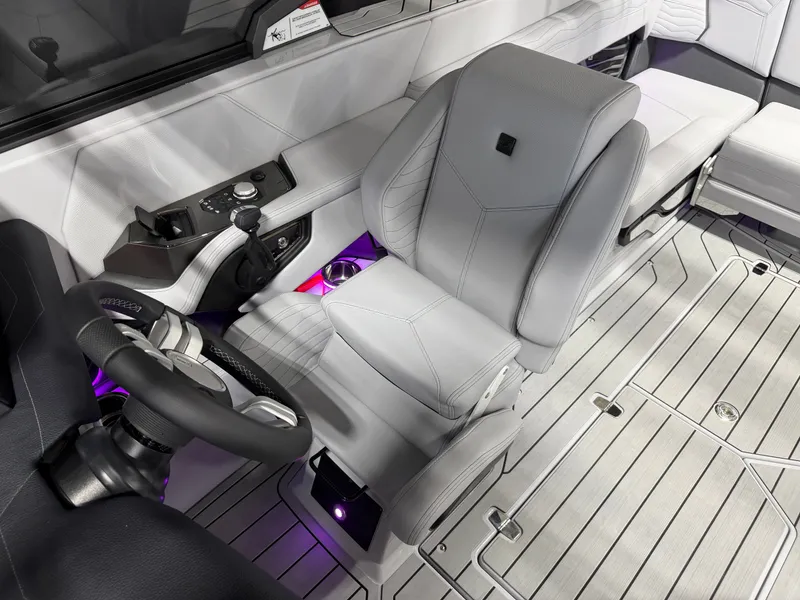 Slide: The Image of Nautique Super Air Nautique G23 2026 - 60