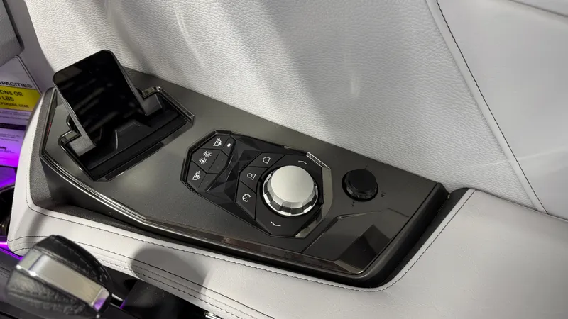 Slide: The Image of Nautique Super Air Nautique G23 2026 - 64