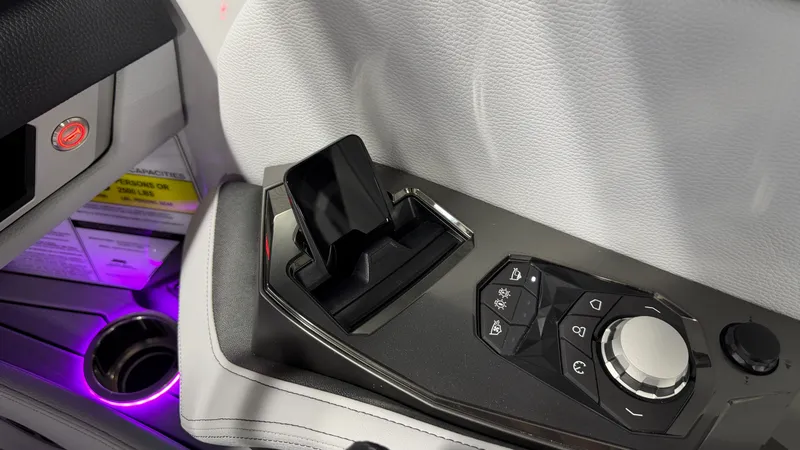 Slide: The Image of Nautique Super Air Nautique G23 2026 - 65