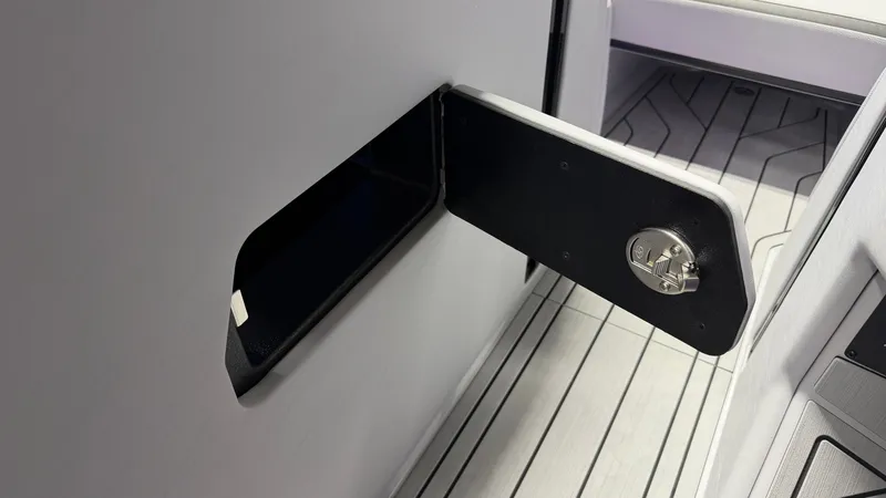 Slide: The Image of Nautique Super Air Nautique G23 2026 - 78