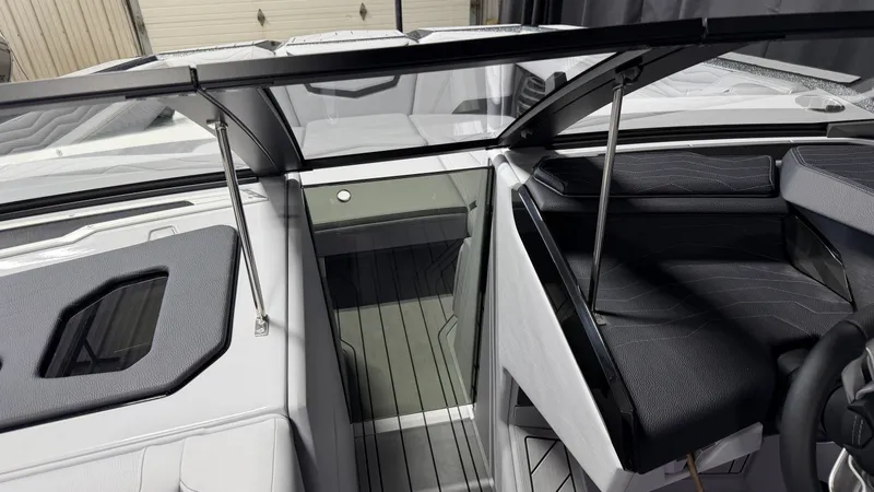 Slide: The Image of Nautique Super Air Nautique G23 2026 - 79