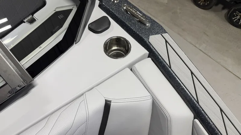 Slide: The Image of Nautique Super Air Nautique G23 2026 - 84