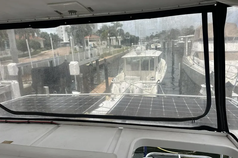 Slide: The Image of 1998 Mainship 40 Deck Salon - 15