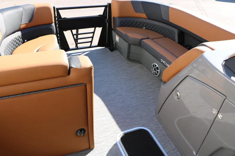 Slide: The Image of Interior of 2026 Sylvan L3 DLZ Bar Tri-Toon with luxurious seating and modern design. - 41