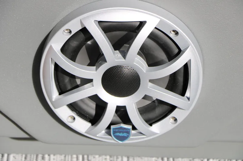 Slide: The Image of Speaker detail on 2026 Sylvan L3 DLZ Bar Tri-Toon boat. - 43