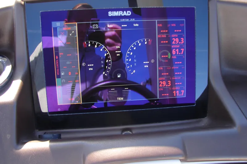 Slide: The Image of Simrad display on 2021 Bennington QX 30 QXFBWA X2 Wide Beam boat dashboard. - 22