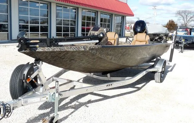 Slide: The Image of Xpress Hyper-Lift Crappie H18C 2026 - 6