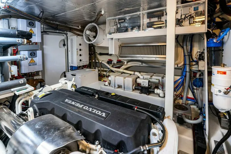 Slide: The Image of Engine Room - 79