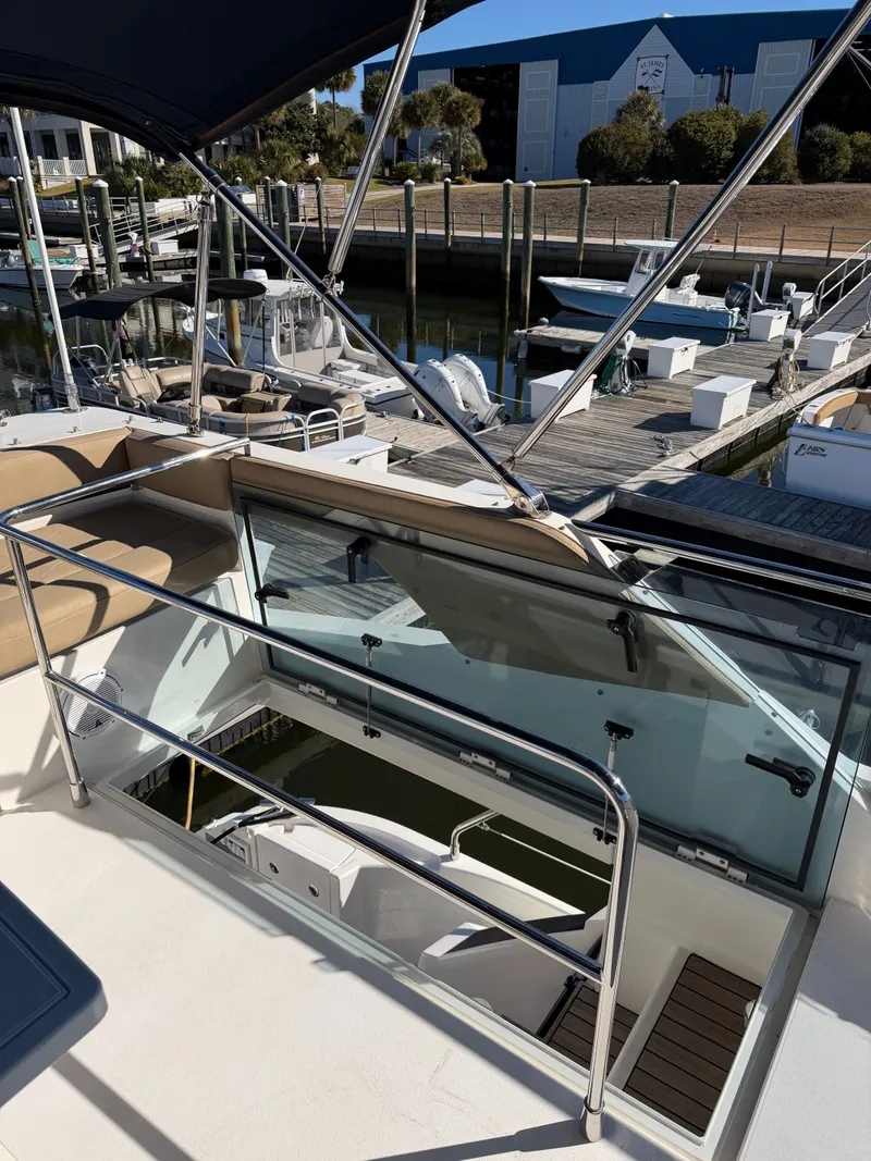 Slide: The Image of Fairline Squadron 42 2015 - 9