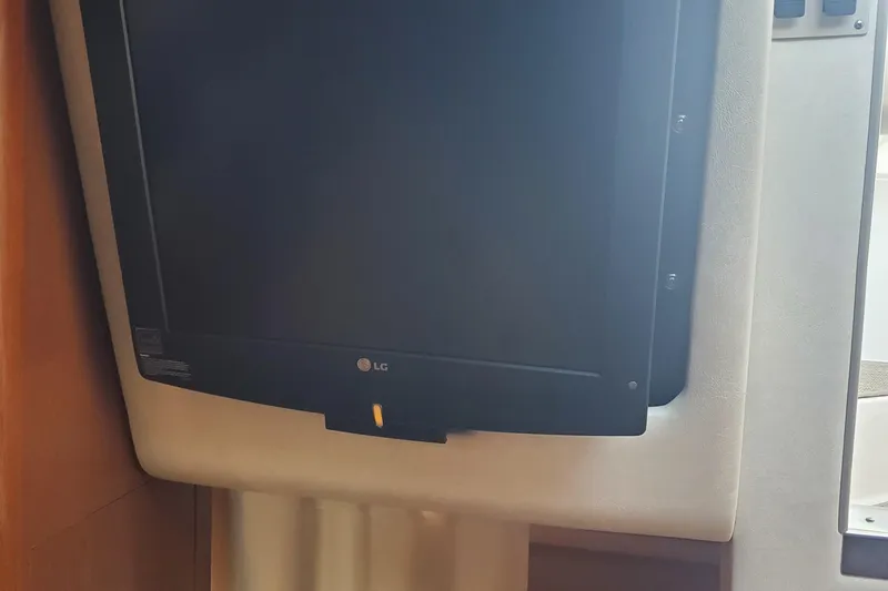 Slide: The Image of TV - 42