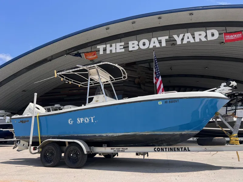 Slide: The Image of Mako 221 Center Console 1999 - 1