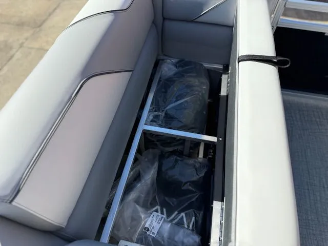 Slide: The Image of Avalon Venture Quad Lounge - 19' 2026 - 9