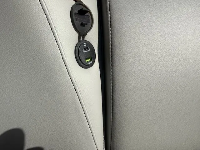 Slide: The Image of Avalon Venture 85 Quad Fish - 21' 2026 - 20