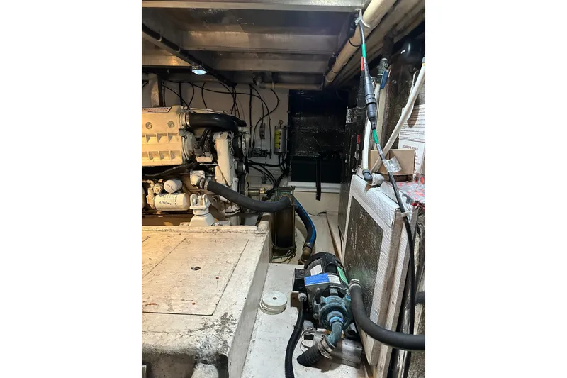 Slide: The Image of Engine Room - 39