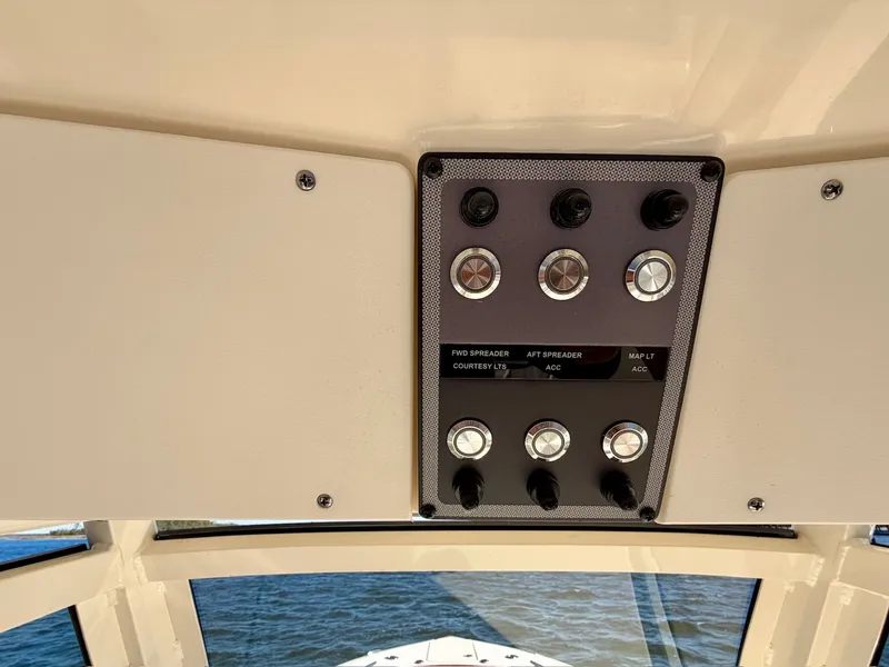 Slide: The Image of Scout 277 LXF 2026 - 24