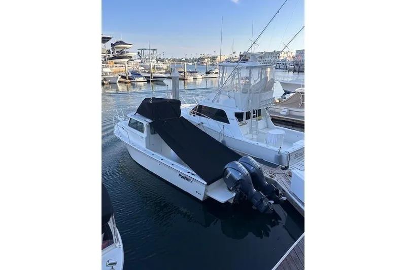 Slide: The Image of Parker Marine 2820 XLD Sport Cabin 2024 - 6