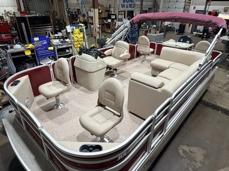 The Image of Weeres 200 Allure Fish Pontoon 2016 - 1